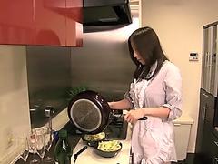 Mirei Yokoyama masturbates at home while being watched by a stranger - JapanHDV
