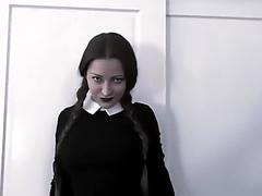 Dani Daniels gives Hallowen