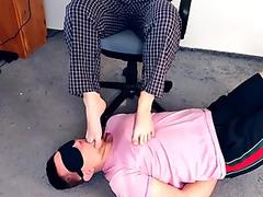 CHINESE FOOT WORSHIP BY LITTLE MISTRESS