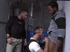 Free gay cop movie and police porn Purse thief becomes ass meat